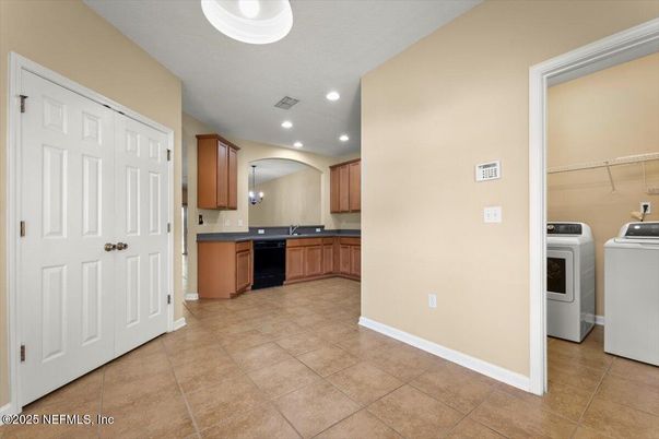 Interior, Recessed Lighting, Washer