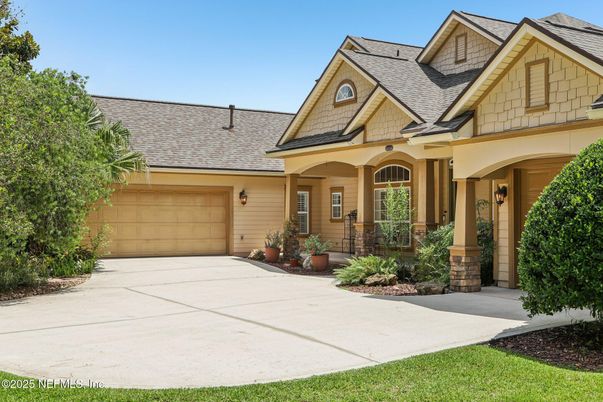 Attached, Exterior, Facade, French Provincial