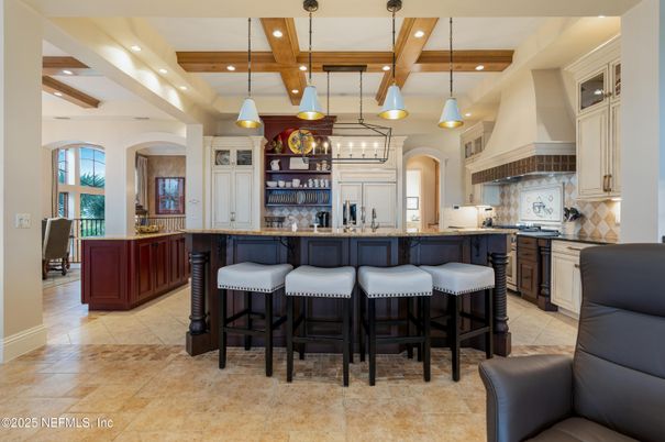 Interior, Kitchen, Pendant Lights, Recessed Lighting, Wooden Beams