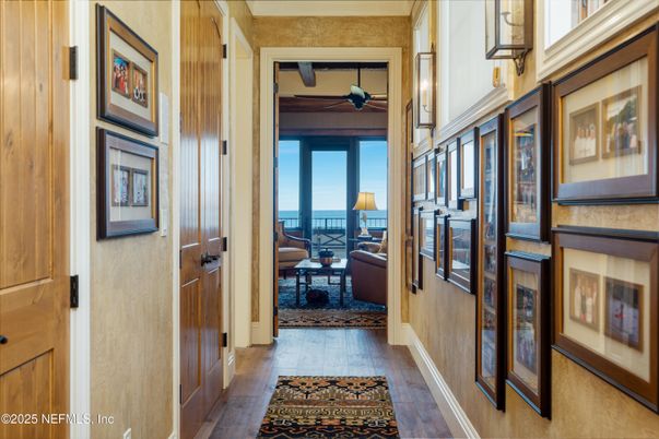 Dining room, Interior, Water