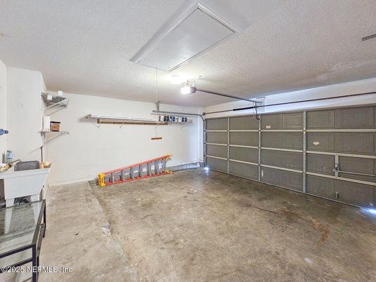 Garage, Interior