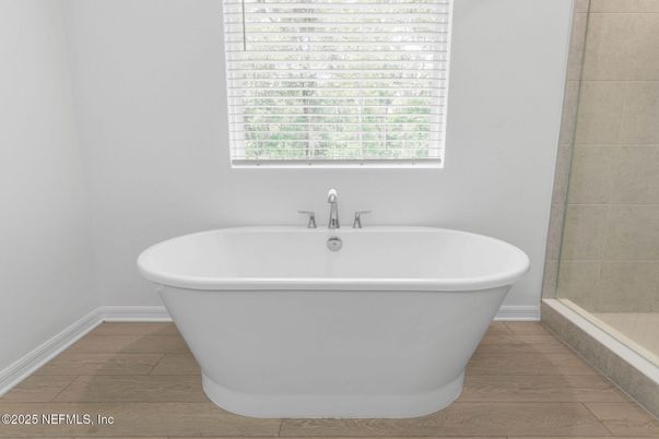 Bathroom, Free Standing Baths, Interior