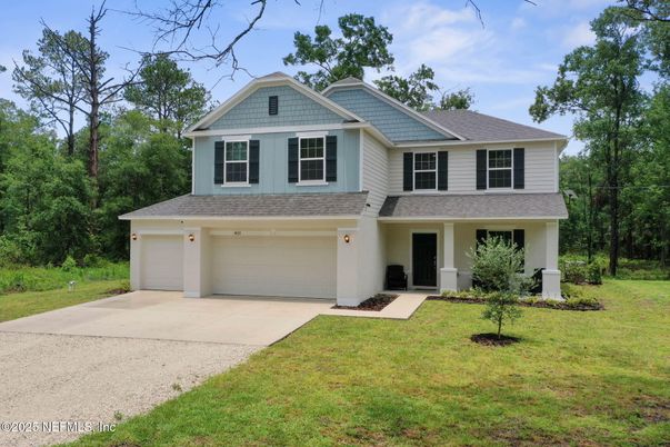 Attached, Exterior, Facade, Farmhouse
