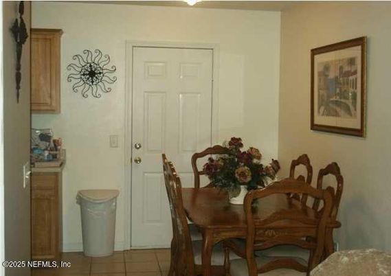 Dining room, Interior