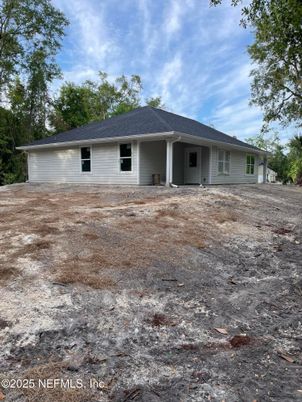 Backyard, Exterior, Facade, Ranch