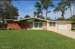 Attached, Backyard, Exterior, Facade, Ranch