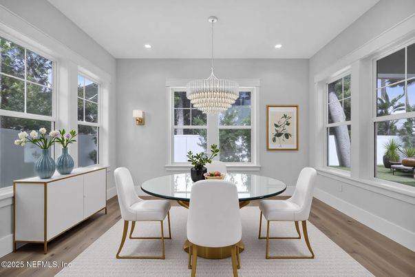 Chandelier, Dining room, Interior, Recessed Lighting, Wood Texture Flooring