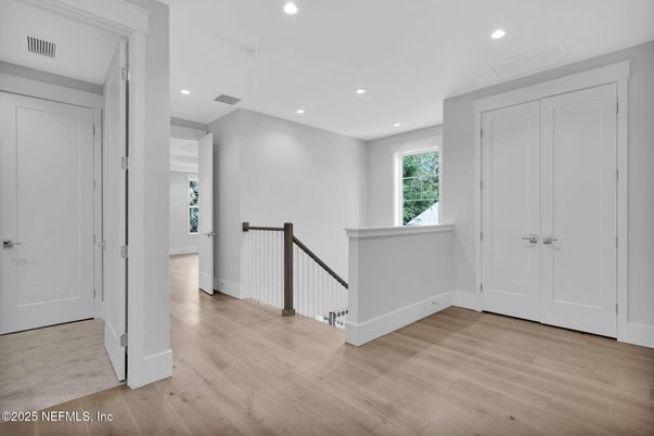 Interior, Recessed Lighting, Wood Texture Flooring