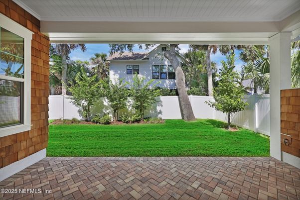 Backyard, Exterior