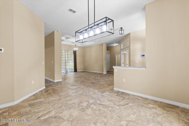 Empty room, Interior, Pendant Lights