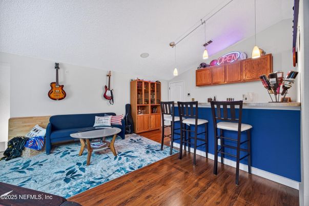 Interior, Pendant Lights, Wood Texture Flooring