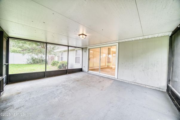 Empty room, Interior, Sun Room
