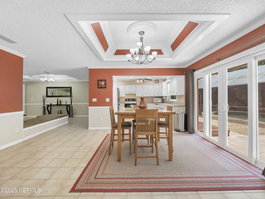 Chandelier, Dining room, Interior, Kitchen