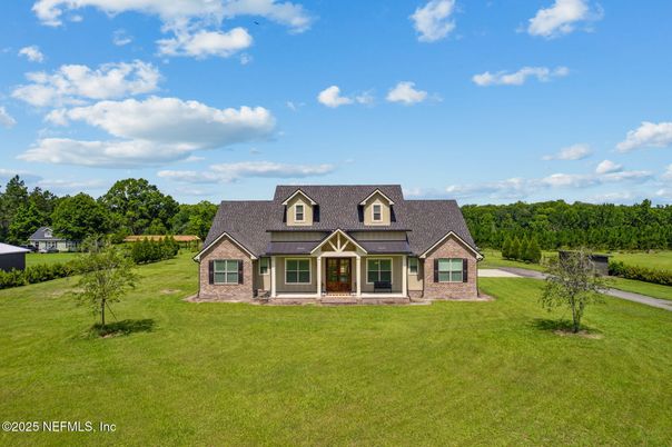 Backyard, Exterior, Facade, Cape Cod