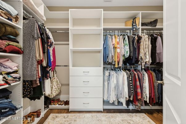Interior, Walk-in Closets, Wood Texture Flooring