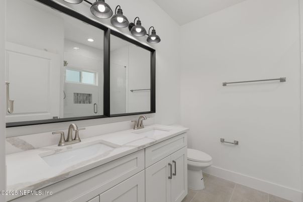 Bathroom, Dual Sink Vanities, Interior