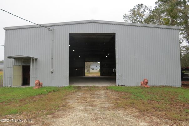 Backyard, Detached Garage, Exterior