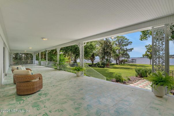 Exterior, Recessed Lighting, Water