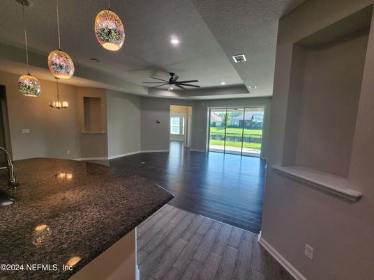 Interior, Pendant Lights, Recessed Lighting, Wood Texture Flooring