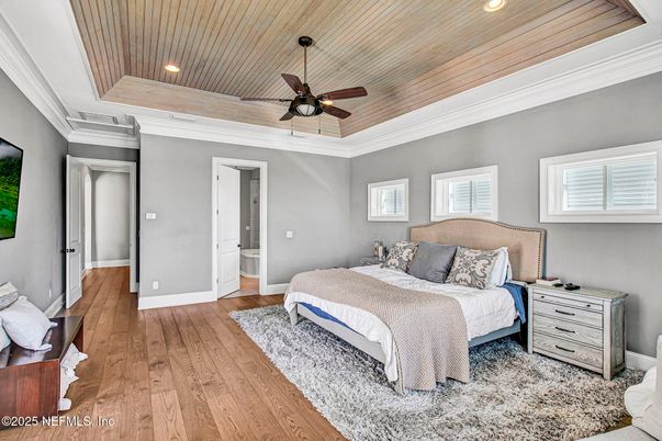 Bedroom, Interior, Recessed Lighting, Wooden Ceilings, Wood Texture Flooring