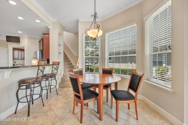 Dining room, Interior, Pendant Lights, Recessed Lighting