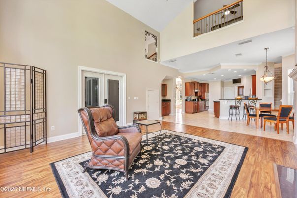 Dining room, Interior, Kitchen, Pendant Lights, Recessed Lighting, Wood Texture Flooring