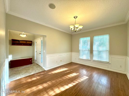 Chandelier, Empty room, Interior, Wood Texture Flooring