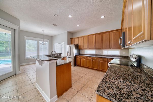 Chandelier, Dining room, Interior, Kitchen, Recessed Lighting