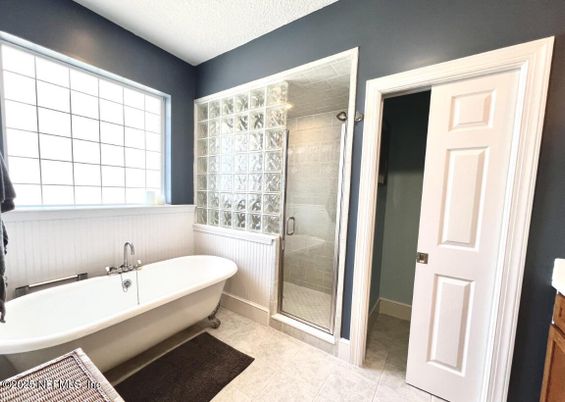 Bathroom, Free Standing Baths, Glass Shower, Interior