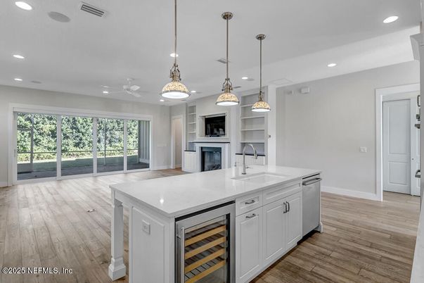 Fireplace, Interior, Kitchen, Pendant Lights, Recessed Lighting, Wood Texture Flooring