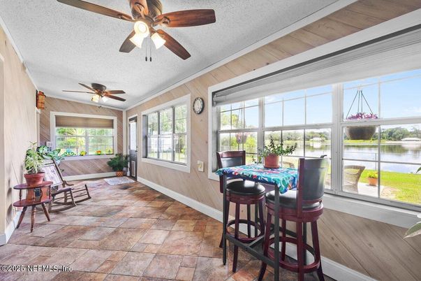 Interior, Sun Room, Water, Wood Texture Flooring