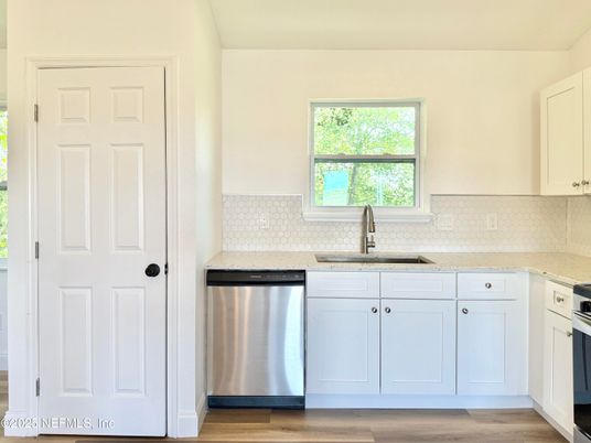 Interior, Kitchen, Stainless Steel Appliances, Wood Texture Flooring