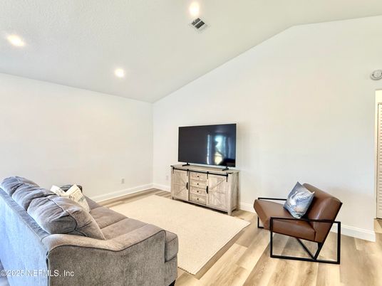 Interior, Living room, Recessed Lighting, Wood Texture Flooring
