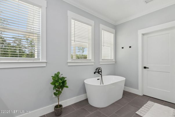 Bathroom, Free Standing Baths, Interior