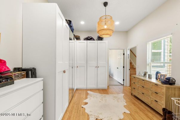 Interior, Pendant Lights, Recessed Lighting, Wood Texture Flooring