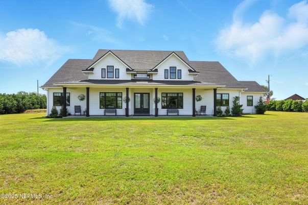 Backyard, Exterior, Facade, Farmhouse