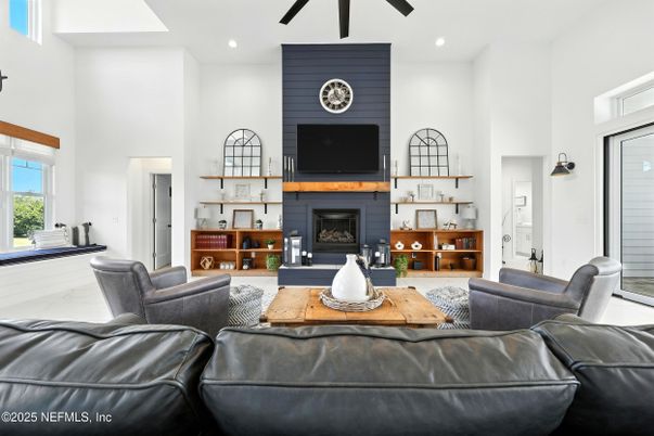 Fireplace, Interior, Living room, Recessed Lighting