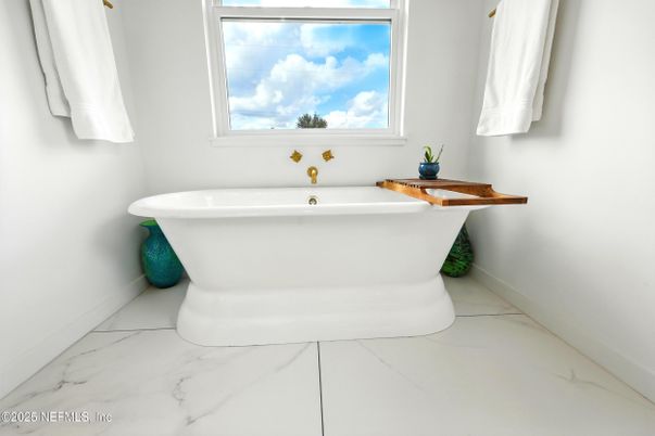 Bathroom, Free Standing Baths, Interior, Marble