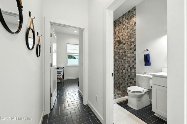 Bathroom, Interior, Recessed Lighting