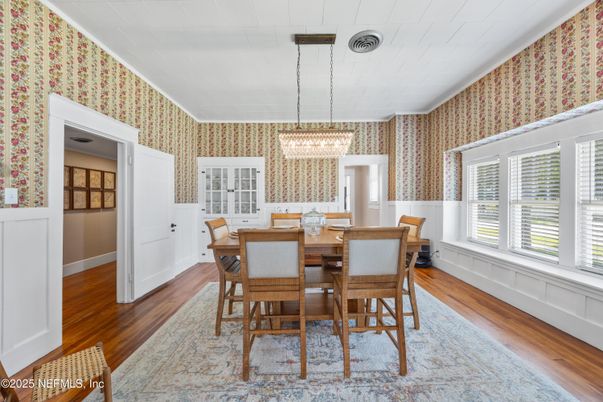 Chandelier, Dining room, Interior, Wood Texture Flooring