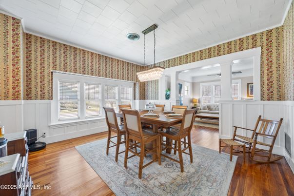 Chandelier, Dining room, Interior, Wood Texture Flooring