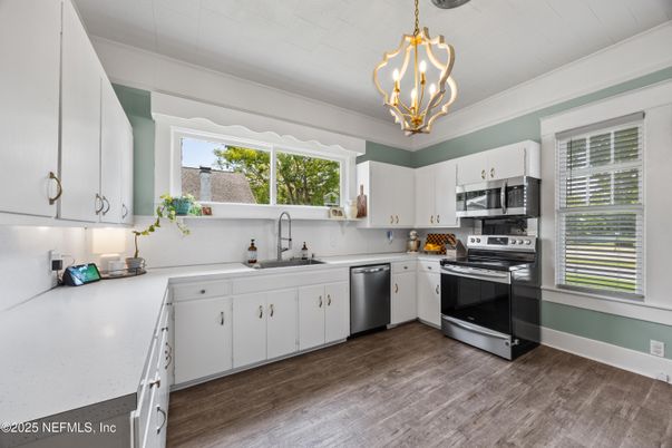Chandelier, Interior, Kitchen, Stainless Steel Appliances, Wood Texture Flooring