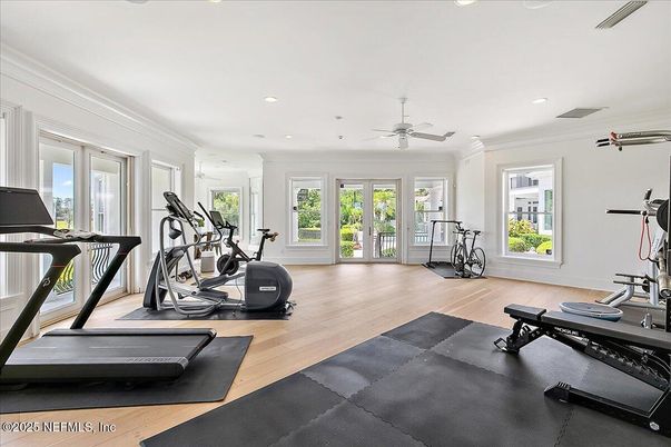 Fitness Equipment, Interior, Recessed Lighting, Wood Texture Flooring