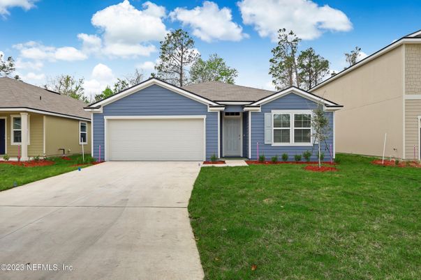 Attached, Exterior, Facade, Ranch