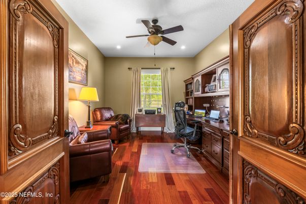 Home Office, Interior, Recessed Lighting, Wood Texture Flooring