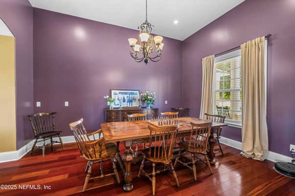 Chandelier, Dining room, Interior, Recessed Lighting, Wood Texture Flooring