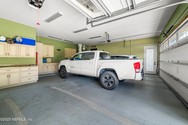 Garage, Interior