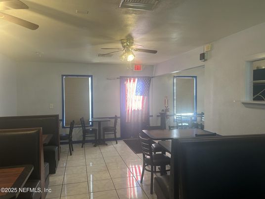 Dining room, Interior