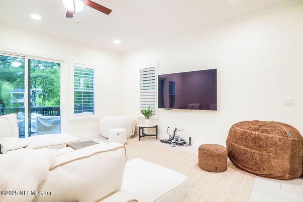 Interior, Living room, Recessed Lighting, Wood Texture Flooring