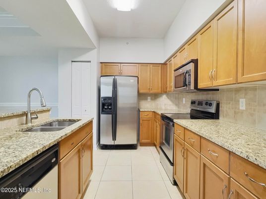 Interior, Kitchen, Stainless Steel Appliances